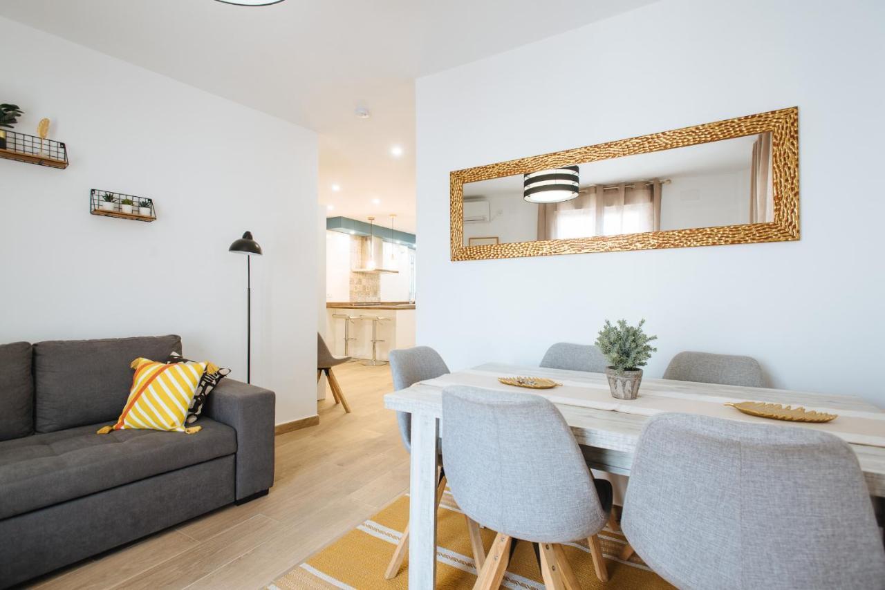 El Apartamento Del Reloj De Sol Sevilla Exterior foto