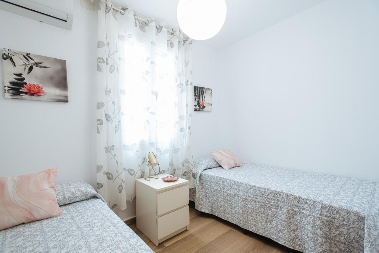 El Apartamento Del Reloj De Sol Sevilla Exterior foto