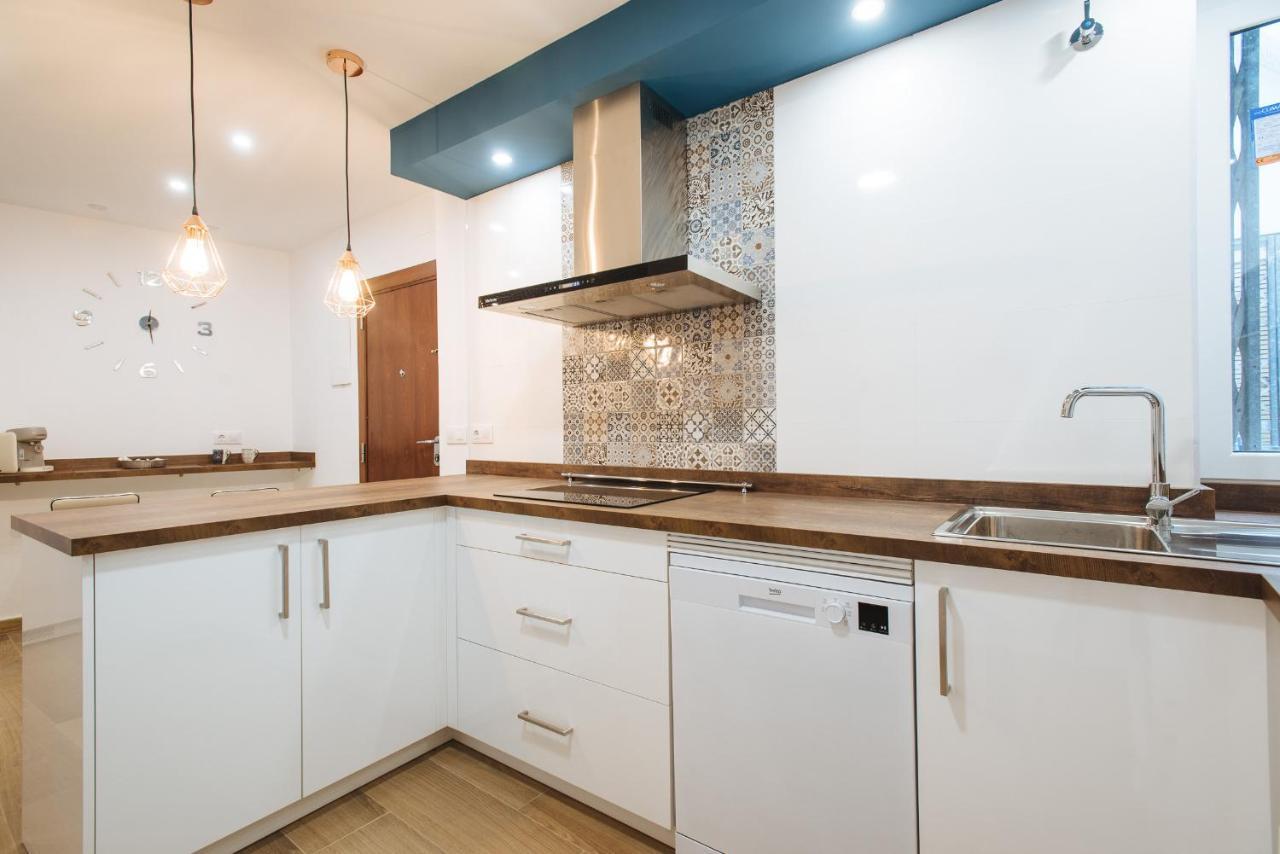 El Apartamento Del Reloj De Sol Sevilla Exterior foto