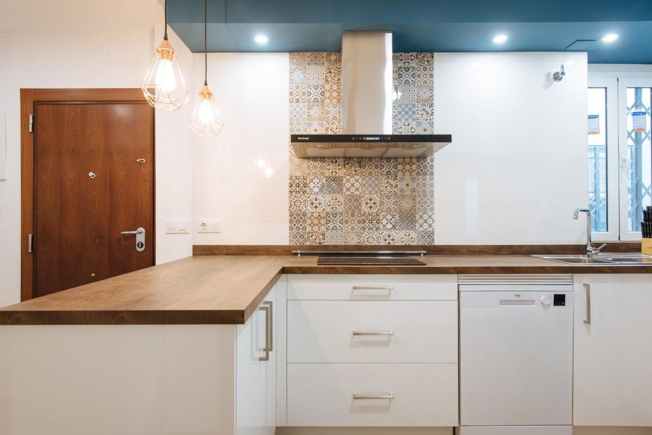 El Apartamento Del Reloj De Sol Sevilla Exterior foto